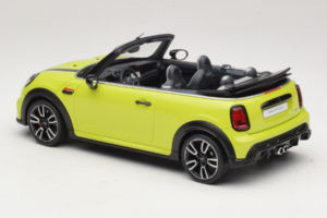 Mini JCW Cabrio F57 Zesty Yellow C5H Otto 1:18 OT1303 Gyanta – 5. kép a 6-ből