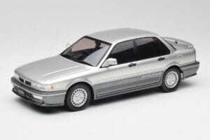Mitsubishi Galant VR-4 Ezüst IXO 1:18 18CMC191 Fém