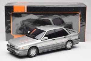 Mitsubishi Galant VR-4 Ezüst IXO 1:18 18CMC191 Fém – 6. kép a 6-ből