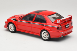 Mitsubishi Lancer Evo VI Tommi Makinen Edition Piros AUTOart 1:18 77156 Fém – 7. kép a 8-ből