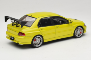 Mitsubishi Lancer Evo VII Mustard Yellow AUTOart 1:18 77166 Fém – 3. kép a 8-ből