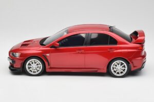 Mitsubishi Lancer Evo X FQ 400 Piros Otto 1:18 OT1084 Gyanta – 4. kép a 6-ből