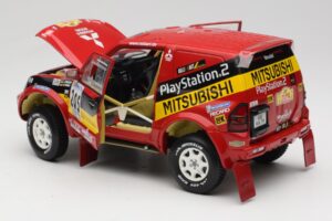 Mitsubishi Pajero Rallye Raid #205 Paris-Dakar Rally 2001 Solido 1:18 9022 Fém – 5. kép a 8-ből