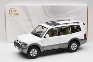 Mitsubishi Pajero V73 Fehér YC Model 1:18 241218040103010206 Fém – 8. kép a 8-ből