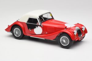 Morgan 4/4 Plus Competition Hardtop Piros Kyosho 1:18 08114R Fém – 6. kép a 8-ből