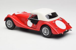 Morgan 4/4 Plus Competition Hardtop Piros Kyosho 1:18 08114R Fém – 7. kép a 8-ből
