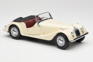 Morgan 4/4 Series II Fehér Kyosho 1:18 08111W Fém – 6. kép a 8-ből