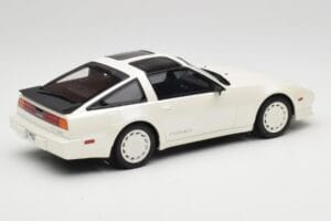 Nissan 300ZX Turbo Z31 Shiro Edition White Pearl Otto 1:18 OT1181 Gyanta – 2. kép a 6-ből