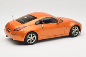 Nissan 350Z Z33 Sunset Orange AUTOart 1:18 77312 Fém – 3. kép a 8-ből