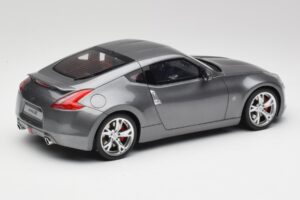 Nissan 370Z Z34 Gun Metallic Otto 1:18 OT465 Gyanta – 2. kép a 6-ből