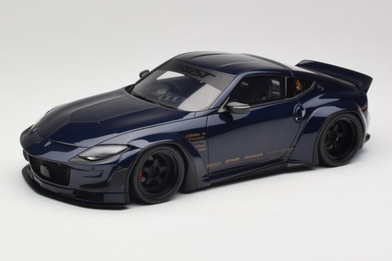 Nissan 400Z RZ34 Pandem Midnight Blue GT Spirit 1:18 GT494 Gyanta