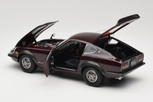 Nissan Fairlady 240Z-G S30 Bordó Kyosho 1:18 08212M Fém – 5. kép a 8-ből