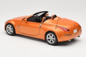 Nissan Fairlady Z Z33 Roadster Sunset Orange AUTOart 1:18 77377 Fém – 7. kép a 8-ből
