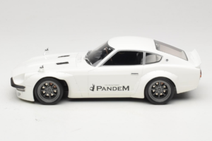 Nissan Fairlady Z Z34 Pandem Otto 1:18 OT1167 Gyanta – 3. kép a 6-ből