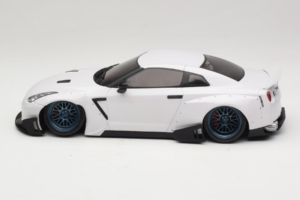 Nissan GT-R R35 Boost Wars 2 Fehér Jp Kraemo 1:18 KRAEMO001 Fém – 4. kép a 7-ből