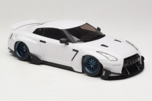 Nissan GT-R R35 Boost Wars 2 Fehér Jp Kraemo 1:18 KRAEMO001 Fém – 5. kép a 7-ből