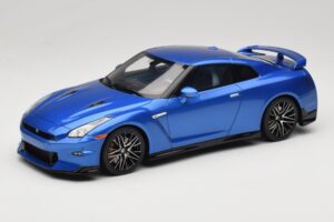 Nissan GT-R R35 Skyline Edition Bayside Blue GT Spirit 1:18 GT521 Gyanta