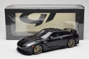 Nissan GT-R R35 Takumi Edition Midnight Purple GT Spirit 1:18 GT932 Gyanta – 6. kép a 6-ből