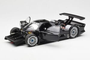 Nissan R390 GT1 #0 24 Hours of Le Mans 1998 AUTOart 1:18 89878 Fém – 2. kép a 8-ből