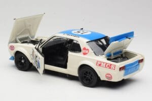 Nissan Skyline 2000GT-R KPGC10 #15 K. Takahashi Nissan Works JTCC 1972 Kyosho 1:18 08122B Fém – 5. kép a 8-ből