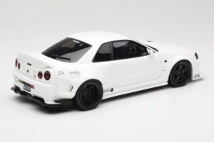 Nissan Skyline GT-R BNR34 by KRC Pearl White Otto 1:18 OT1135 Gyanta – 2. kép a 6-ből