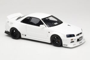 Nissan Skyline GT-R BNR34 by KRC Pearl White Otto 1:18 OT1135 Gyanta – 4. kép a 6-ből