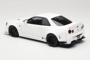 Nissan Skyline GT-R BNR34 by KRC Pearl White Otto 1:18 OT1135 Gyanta – 5. kép a 6-ből