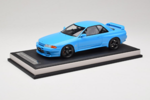 Nissan Skyline GT-R R32 Customized Version Kék MotorHelix 1:18 MH029CB Gyanta – 2. kép a 7-ből