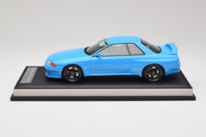 Nissan Skyline GT-R R32 Customized Version Kék MotorHelix 1:18 MH029CB Gyanta
