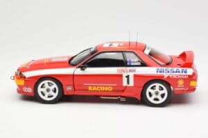 Nissan Skyline GT-R R32 #1 J. Richards / M. Skaife Bathurst 1000 Winner 1992 AUTOart 1:18 89279 Fém – 4. kép a 8-ből