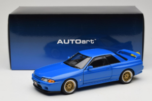 Nissan Skyline GT-R R32 V-Spec II Tuned Kék AUTOart 1:18 77415 Fém – 8. kép a 8-ből