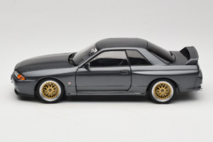 Nissan Skyline GT-R R32 V-Spec II Tuned Gun Grey Metallic AUTOart 1:18 77417 Fém – 4. kép a 8-ből