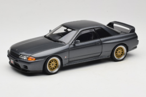 Nissan Skyline GT-R R32 V-Spec II Tuned Gun Grey Metallic AUTOart 1:18 77417 Fém