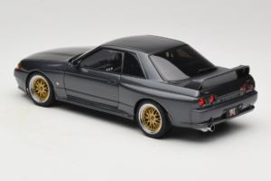 Nissan Skyline GT-R R32 V-Spec II Tuned Gun Grey Metallic AUTOart 1:18 77417 Fém – 7. kép a 8-ből