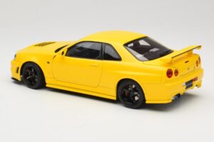 Nissan Skyline GT-R R34 Customized Version Sárga MotorHelix 1:18 M83412 Fém – 7. kép a 8-ből