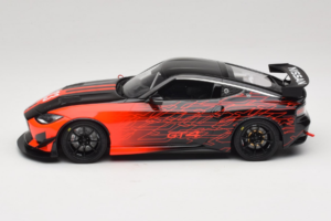 Nissan Z GT4 #23 SEMA Show 2022 Otto 1:18 OT1229 Gyanta – 3. kép a 6-ből