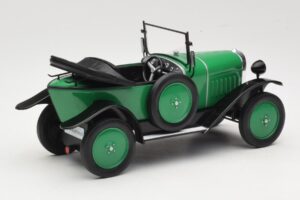 Opel 4 PS Laubfrosch Zöld MCG 1:18 MCG18050 Fém – 2. kép a 6-ből
