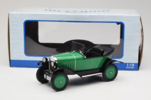 Opel 4 PS Laubfrosch Zöld MCG 1:18 MCG18050 Fém – 6. kép a 6-ből