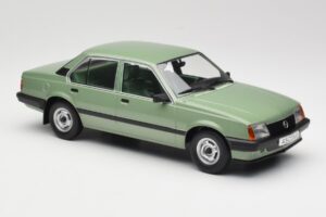 Opel Ascona C Metallic Light Green MCG 1:18 MCG18458 Fém – 4. kép a 6-ből