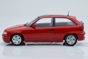 Opel Astra F GSi Piros Norev 1:18 183672 Fém – 3. kép a 6-ből