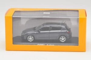 Opel Astra H Sötétkék Minichamps 1:43 B24910027-A1 Fém – 4. kép a 4-ből