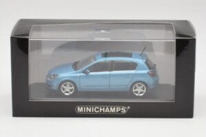 Opel Astra H Világoskék Minichamps 1:43 400043001 Fém – 4. kép a 4-ből