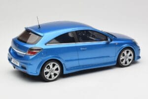 Opel Astra H OPC Arden Blue Otto 1:18 OT473 Gyanta – 2. kép a 6-ből