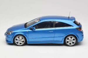 Opel Astra H OPC Arden Blue Otto 1:18 OT473 Gyanta – 3. kép a 6-ből