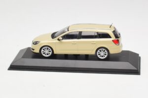 Opel Astra H Kombi Sárga Minichamps 1:43 1799098 Fém