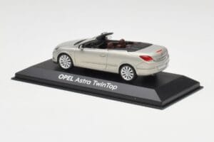 Opel Astra H Twin Top Ezüst Minichamps 1:43 403045633 Fém – 3. kép a 4-ből