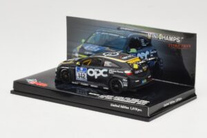 Opel Astra OPC #142 Rathje / Bueler / Scharf / Hoffmeister 24 Hours Nurburgring 2010 Minichamps 1:43 437104142 Fém – 3. kép a 4-ből