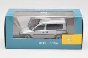 Opel Combo C Ezüst Minichamps 1:43 COMBO001 Fém – 4. kép a 4-ből