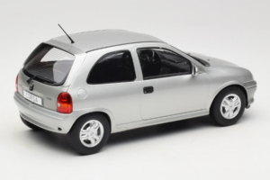 Opel Corsa B Grey Metallic MCG 1:18 MCG18515 Fém – 2. kép a 6-ből