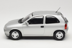 Opel Corsa B Grey Metallic MCG 1:18 MCG18515 Fém – 3. kép a 6-ből